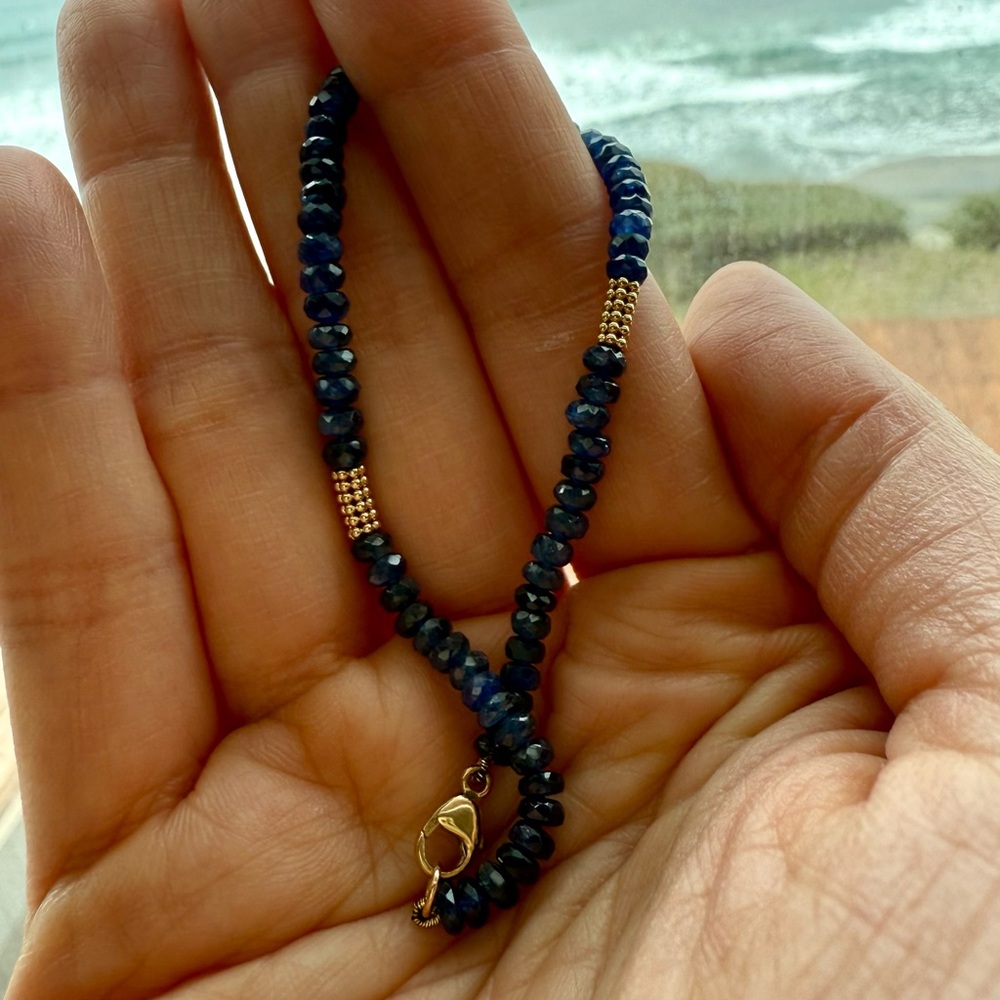 Bony Levy El Mar blue sapphire 14k yellow gold bracelet - Picture 2 of 6